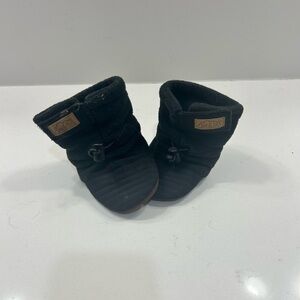 Jan & Jul Stay-Put Cozy Booties (Black, Size 3-12M)